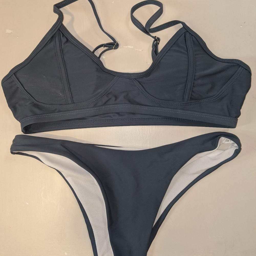 NEVER WORN cheeky blue green bikini!